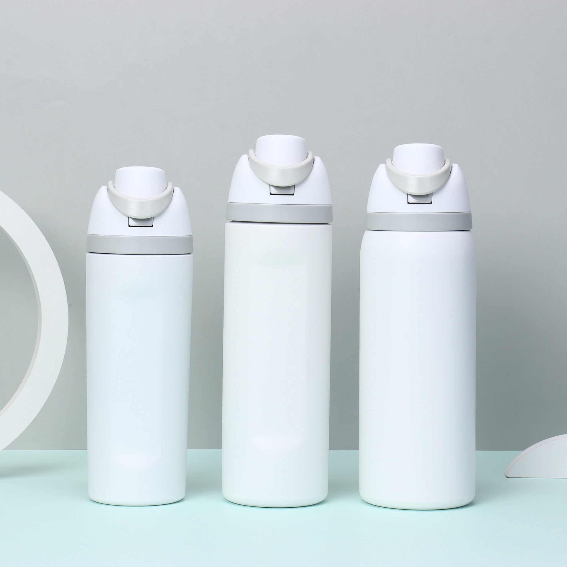 Cross Border 304 Stainless Steel Sports Thermos with Dual Drink Lid and Top Carrying Handle