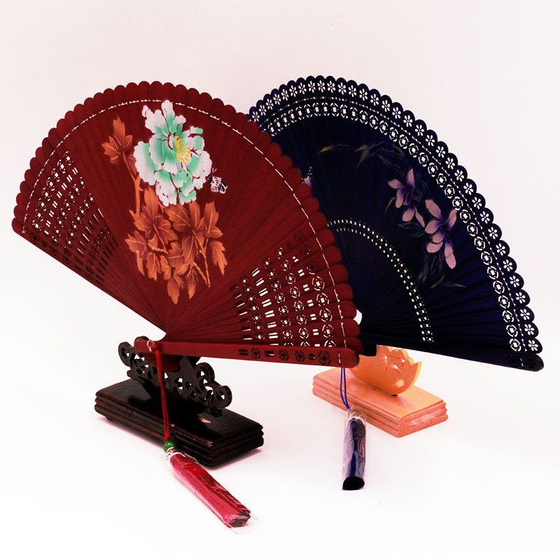 Wholesale cheap price Chineses fan custom bamboo hand fans for women engrave logo african folding fan