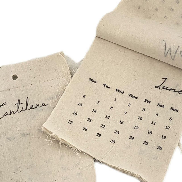 2025 Minimalism Decoration Promotional Gift Custom Cotton Fabric Year Calendar