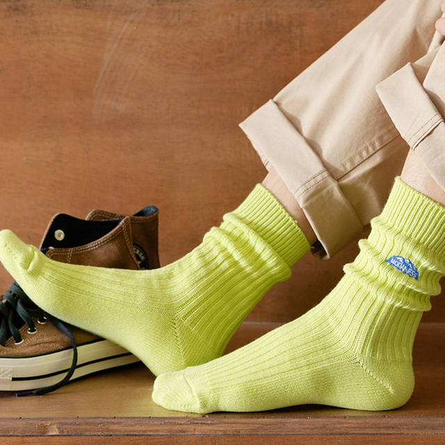 Women's Plain Knitted Socks with Custom Logo OEM Service Slouch Casual Socks with Body and Cuff Position for Girls