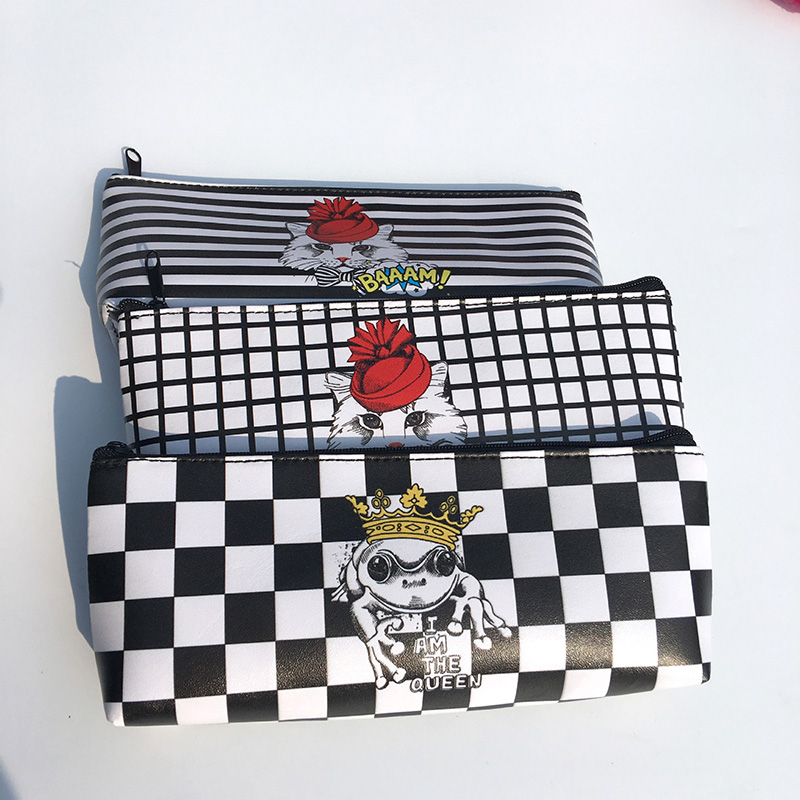 Triangle Pen Bag Students General Stationery Canvas Bag Cool Pencil case for Teenagers