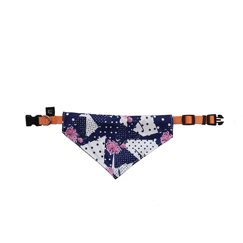 Wholesale Polyester Pet Scarf and Bandana with Collar Winter Summer Animal Print Pet Clothes Accessories for Cats Hallowee