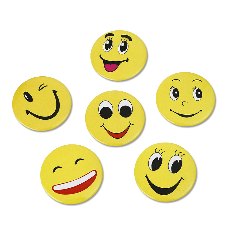 Whosale Smile Face Fashion Promotional Fashion Accessories Customizable Round Botton Tinplate Badge